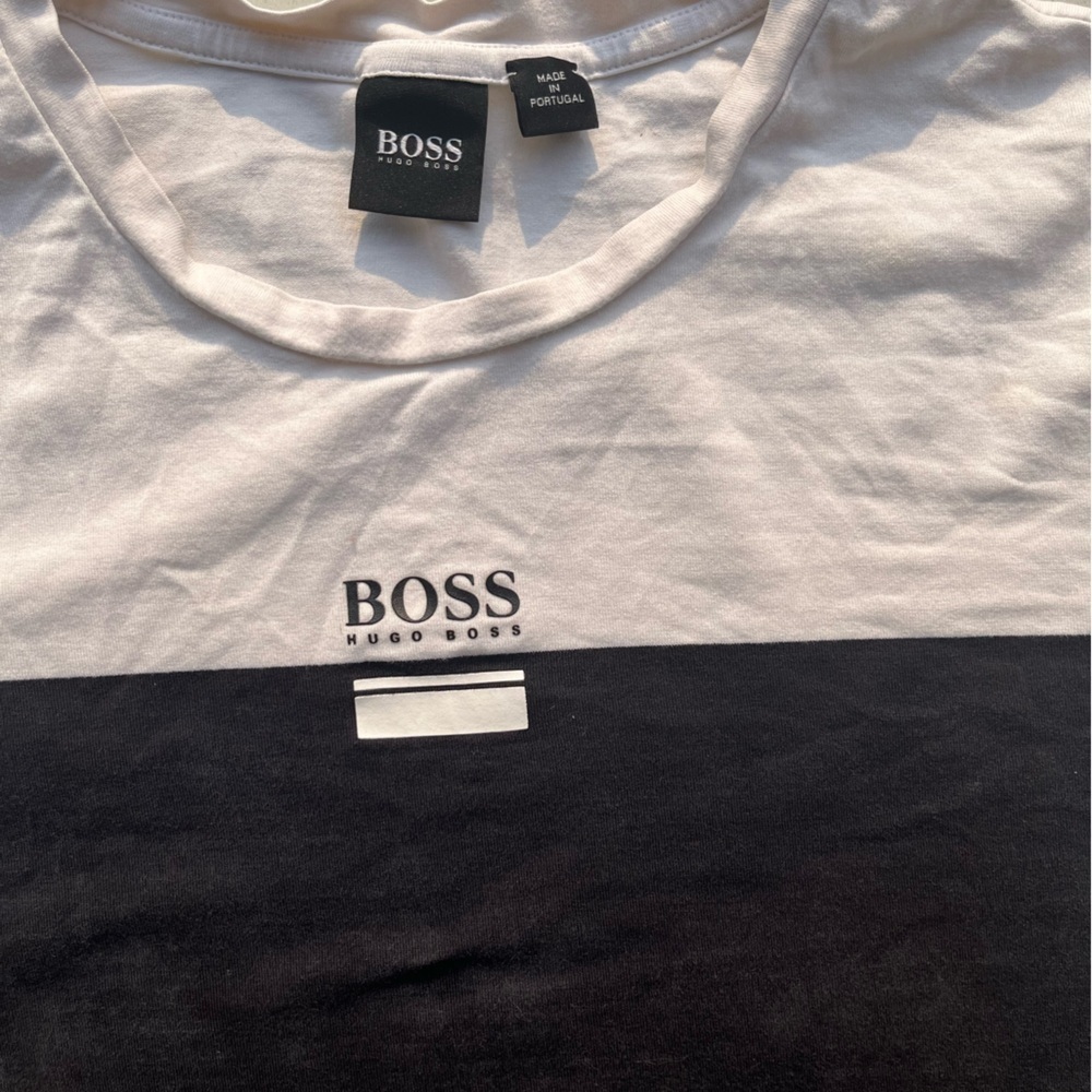 Men's BOSS T-Shirt Black White Logo Spell-Out XL FADED Designer Europe‎ Casual